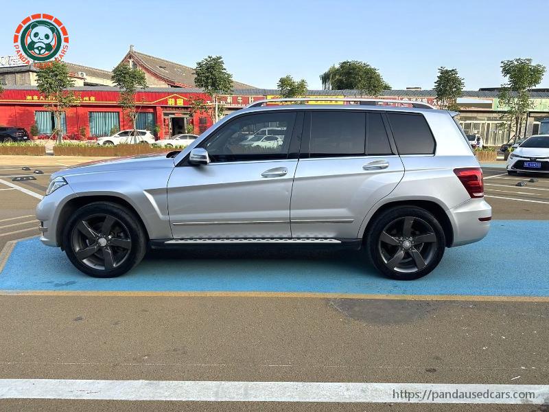 Mercedes-Benz Mercedes-Benz 2015 GLK 300 4MATIC 3.0 Luxury Edition Ultimate Version AT