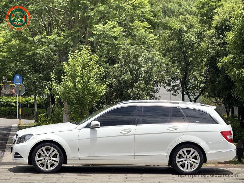 Mercedes-Benz Mercedes-Benz C-Class (Imported) 2011 C 200 CGI Tourer 1.8T Fashion Edition Automatic