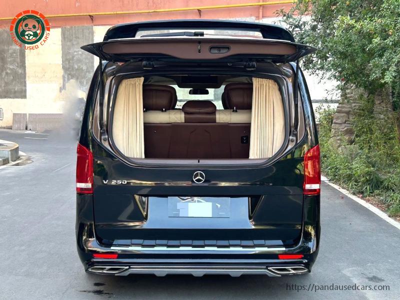 Mercedes-Benz Mercedes-Benz V-Class 2018 V 260 L 2.0T Exclusive Extended Version AT