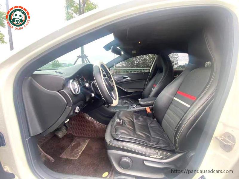 Mercedes-Benz Mercedes-Benz A-Class 2015 A 180 1.6T Standard Edition AT