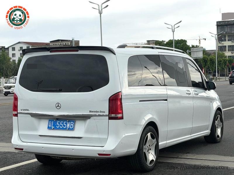 Mercedes-Benz Mercedes-Benz V-Class 2016 V 260 L 2.0T Noble Extended Version Automatic