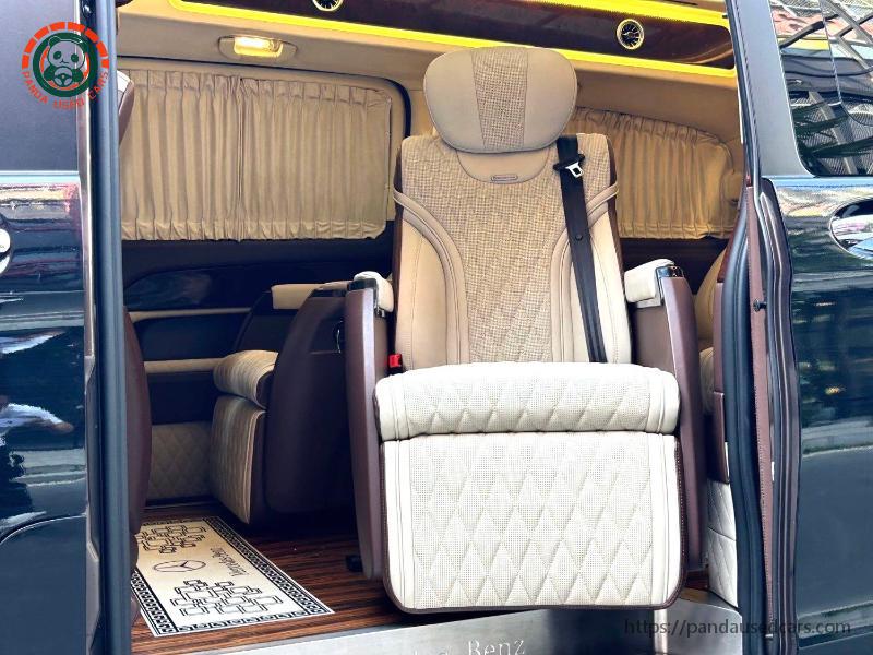Mercedes-Benz Mercedes-Benz V-Class 2018 V 260 L 2.0T Exclusive Extended Version AT