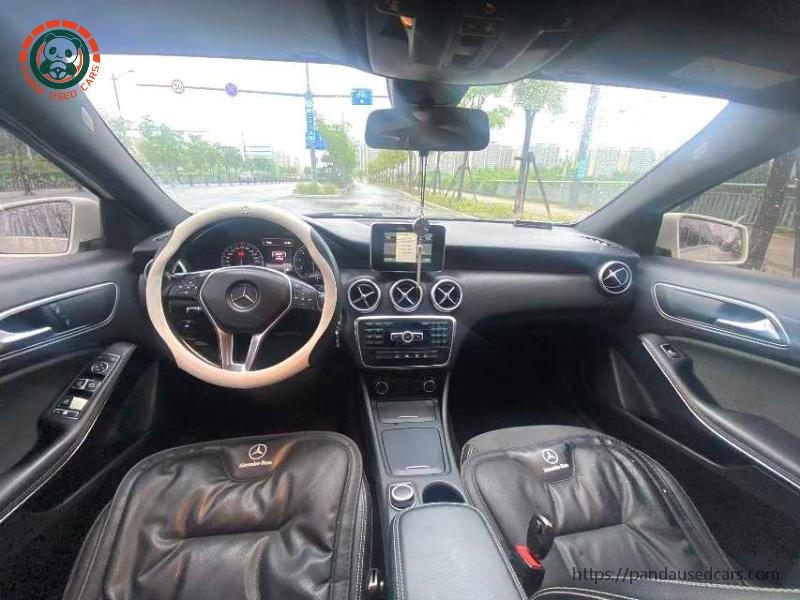 Mercedes-Benz Mercedes-Benz A-Class 2015 A 180 1.6T Standard Edition AT