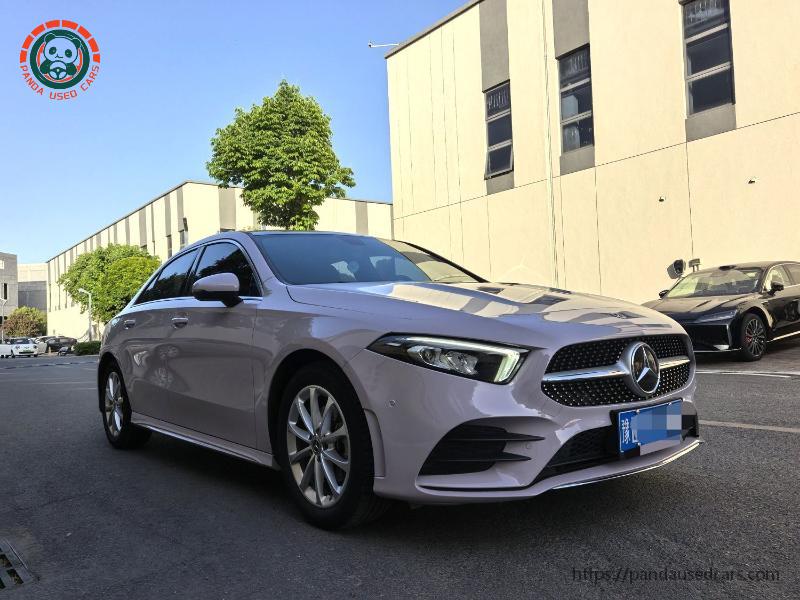 Mercedes-Benz Mercedes-Benz A-Class 2022 A 200 L 1.3T Fashion Edition (Facelift) AT