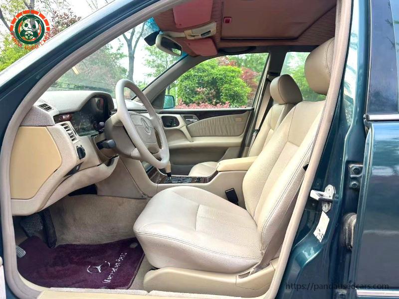 Mercedes-Benz Mercedes-Benz E-Class (Imported) 1996 E 230 Tourer 2.3 Automatic