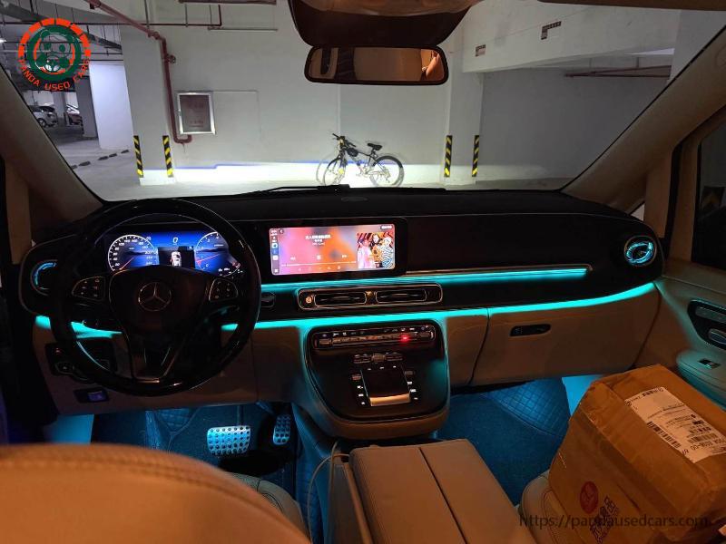 Mercedes-Benz Mercedes-Benz V-Class 2016 V 260 L 2.0T Noble Extended Version Automatic