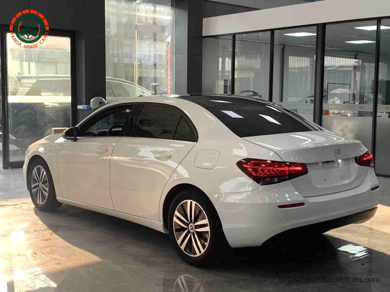 Mercedes-Benz Mercedes-Benz A-Class 2022 A 180 L 1.3T Automatic
