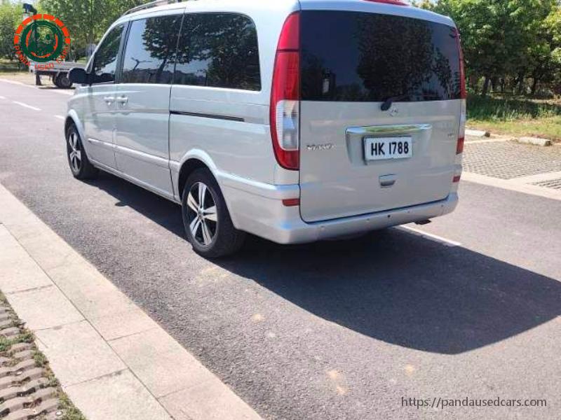 Mercedes-Benz Mercedes-Benz 2010 Viano 2.5 Luxury Edition Automatic