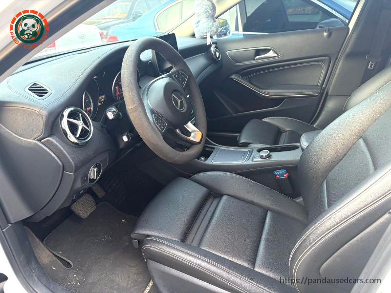 Mercedes-Benz Mercedes-Benz 2018 GLA 200 1.6T Fashion Edition AT