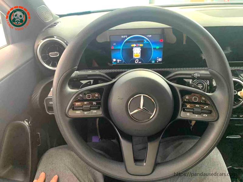 Mercedes-Benz Mercedes-Benz A-Class 2022 A 180 L 1.3T Automatic