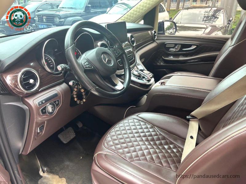 Mercedes-Benz Mercedes-Benz 2018 V-Class V 260 L 2.0T Exclusive Long Wheelbase Edition AT