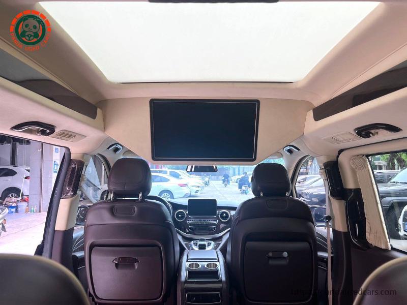 Mercedes-Benz Mercedes-Benz 2018 V-Class V 260 L 2.0T Exclusive Long Wheelbase Edition AT