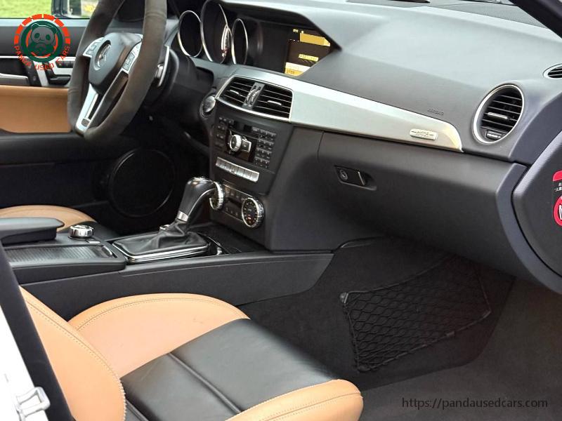 Mercedes-Benz Mercedes-Benz C-Class AMG (Imported) 2012 C 63 AMG 6.2 High Performance Edition Automatic