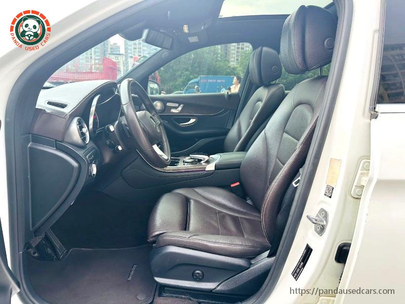 Mercedes-Benz Mercedes-Benz GLC 2017 GLC 300 4MATIC 2.0T Dynamic Edition Automatic