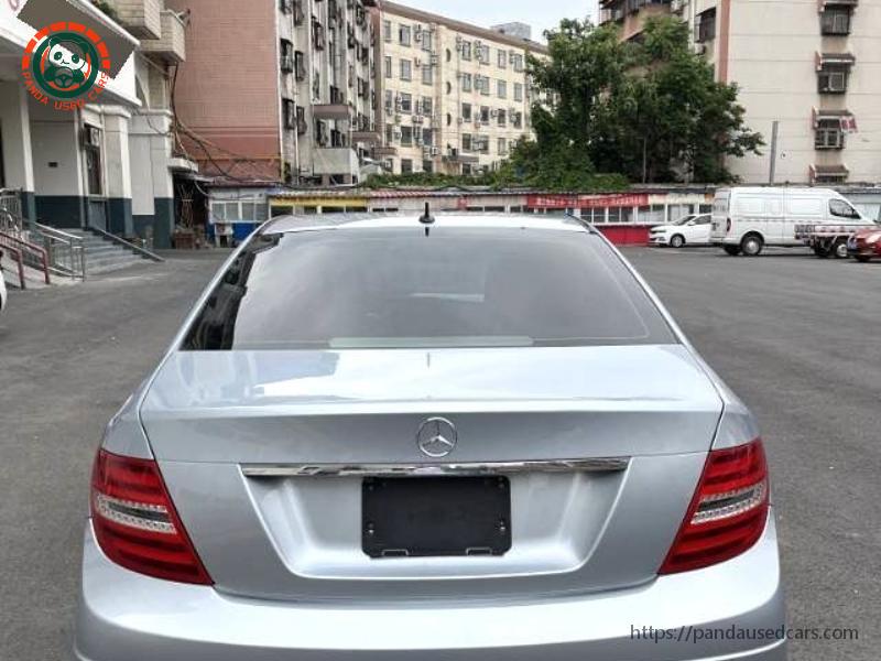 Mercedes-Benz Mercedes-Benz C-Class 2013 C 180 CGI 1.8T Classic Grand Edition Automatic