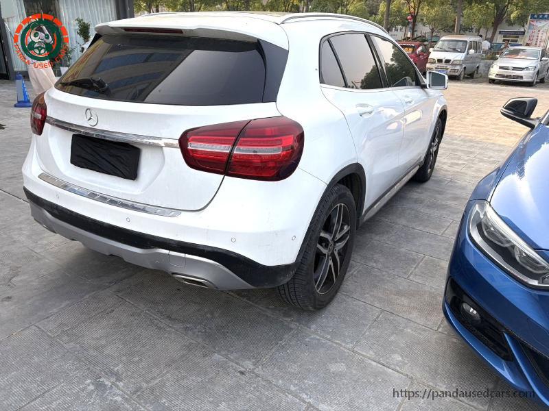 Mercedes-Benz Mercedes-Benz 2018 GLA 200 1.6T Fashion Edition AT