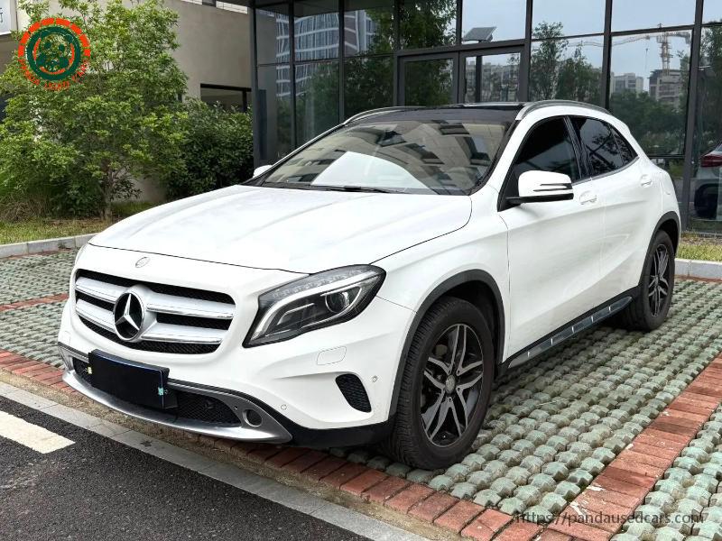 Mercedes-Benz GLA 2015 GLA 200 1.6T Fashion Edition Automatic