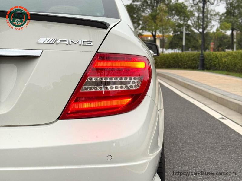 Mercedes-Benz Mercedes-Benz C-Class AMG (Imported) 2012 C 63 AMG 6.2 High Performance Edition Automatic