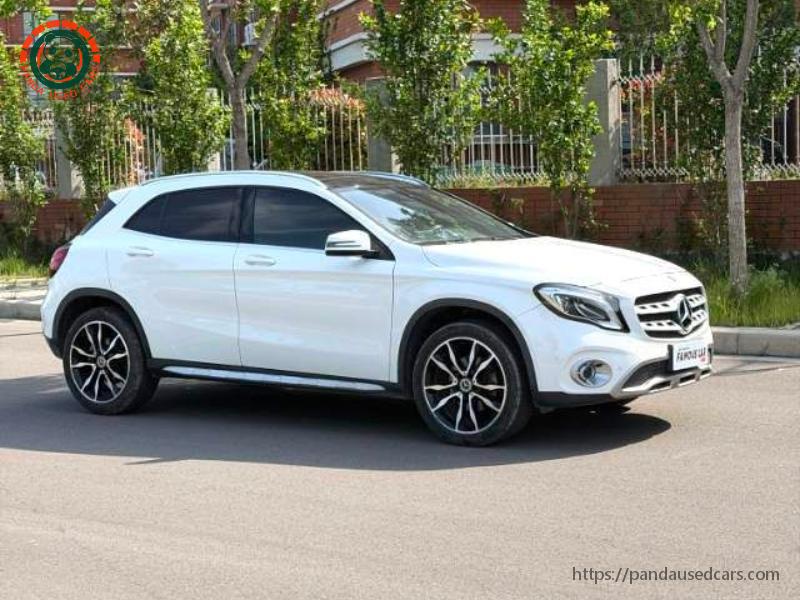 Mercedes-Benz Mercedes-Benz 2018 GLA 220 4MATIC 2.0T Sport Edition AT
