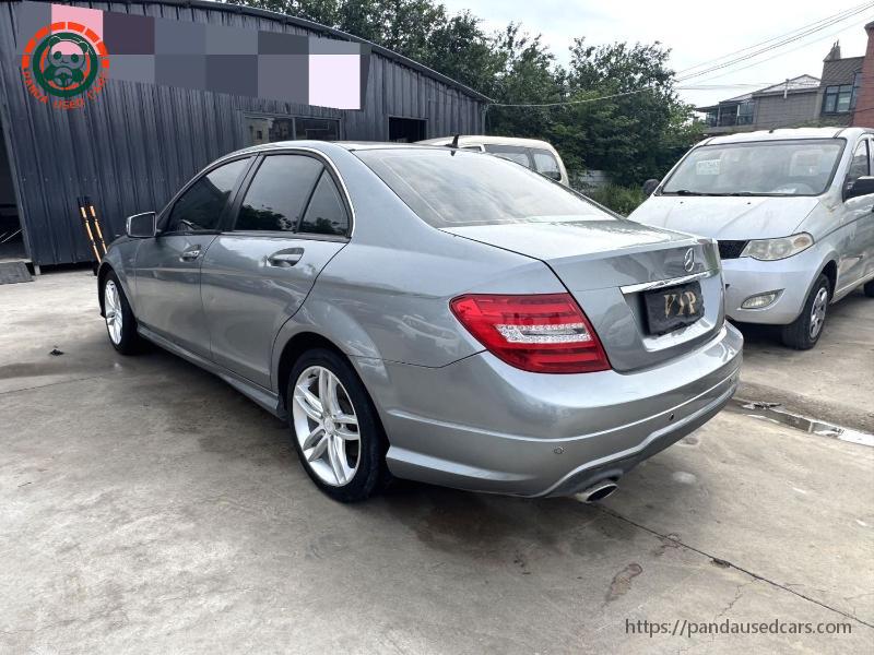 Mercedes-Benz Mercedes-Benz C-Class 2013 C 180 CGI 1.8T Classic Grand Edition Automatic
