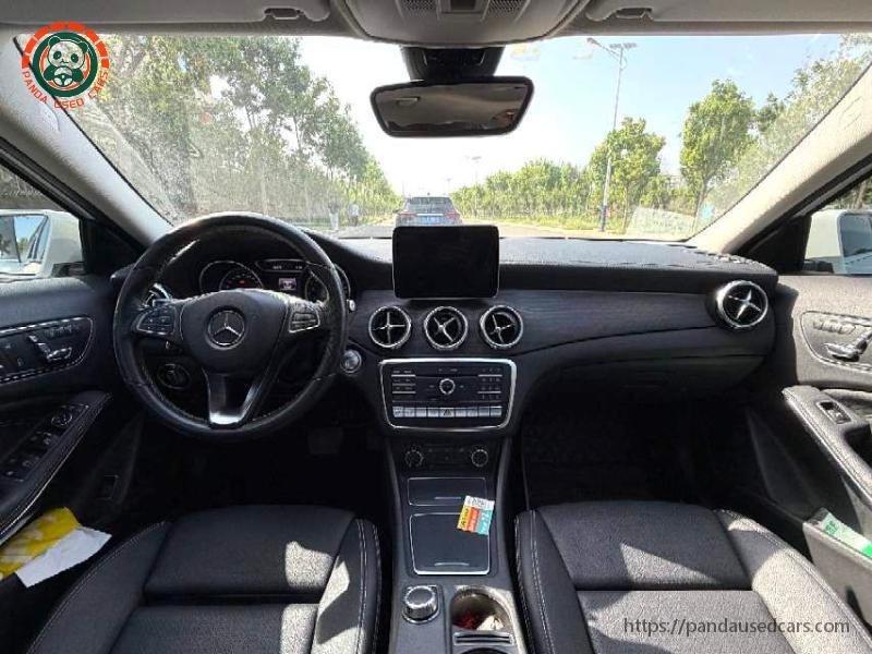 Mercedes-Benz Mercedes-Benz 2018 GLA 220 4MATIC 2.0T Sport Edition AT