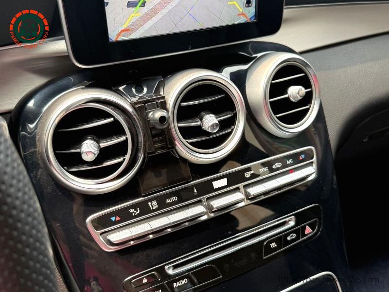 Mercedes-Benz Mercedes-Benz 2016 GLC 200 4MATIC 2.0T AT