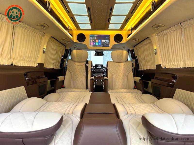 Mercedes-Benz Mercedes-Benz V-Class 2018 V 260 L 2.0T Exclusive Extended Version AT