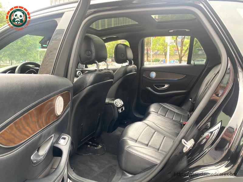 Mercedes-Benz Mercedes-Benz 2018 GLC 300 4MATIC 2.0T Dynamic (Facelift) Automatic