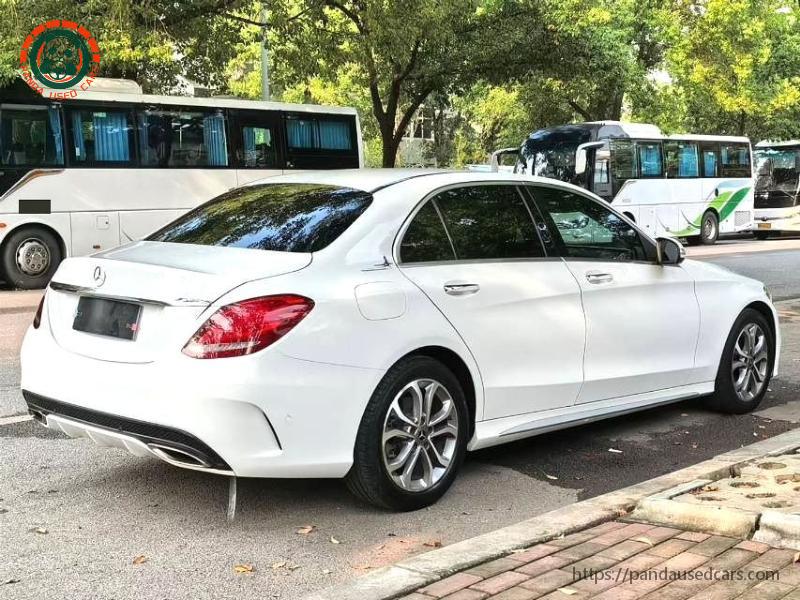 Mercedes-Benz Mercedes-Benz C-Class 2018 C 180 L 1.6T Fashion Edition Sport Version Automatic