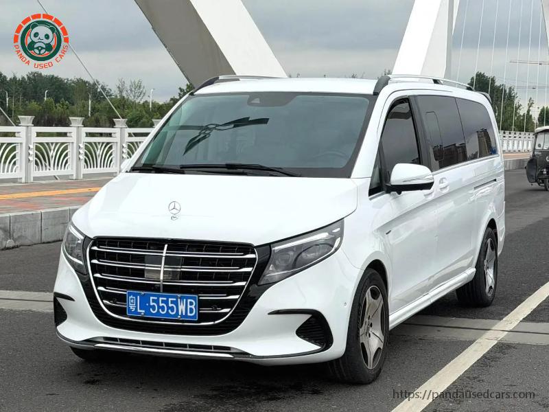 Mercedes-Benz V-Class 2016 V 260 L 2.0T Noble Extended Version Automatic