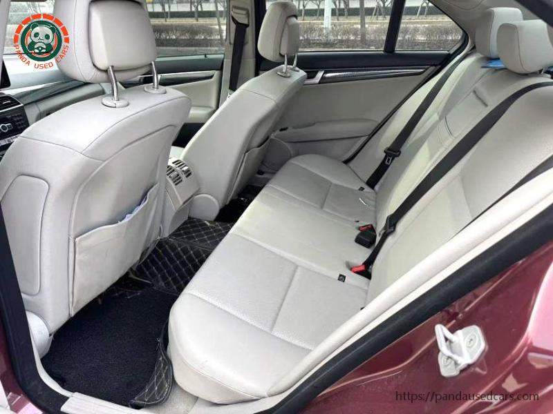 Mercedes-Benz Mercedes-Benz C-Class 2013 C 180 CGI 1.8T Classic Edition AT
