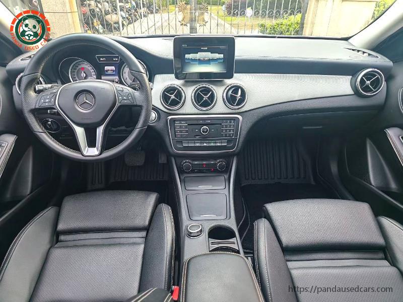 Mercedes-Benz Mercedes-Benz 2016 GLA 200 1.6T Fashion Edition AT