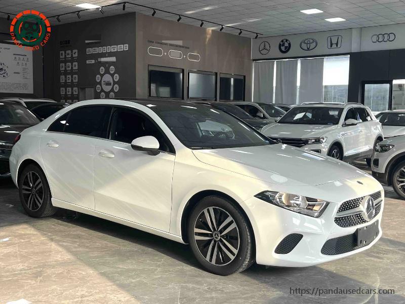 Mercedes-Benz Mercedes-Benz A-Class 2022 A 180 L 1.3T Automatic