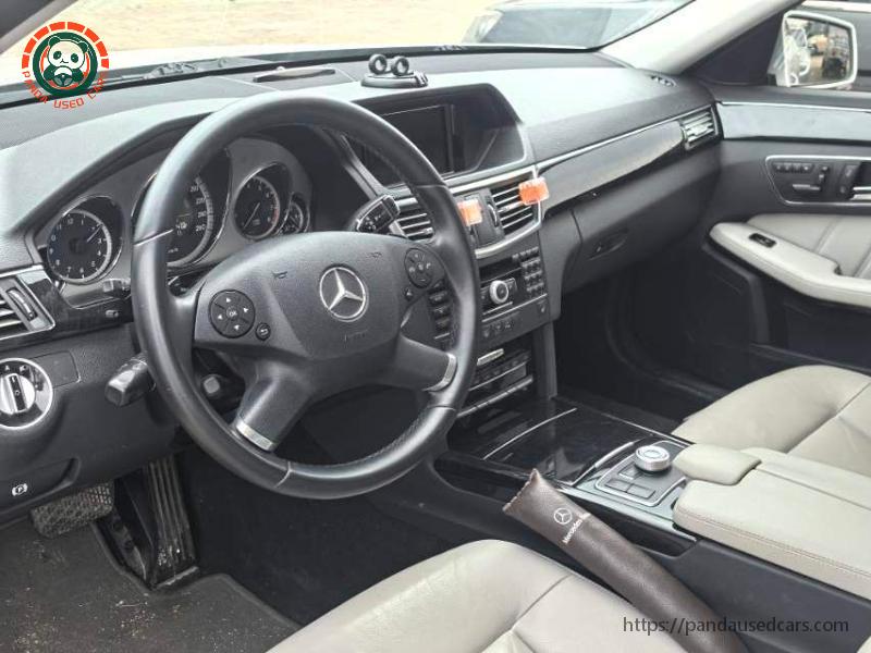 Mercedes-Benz Mercedes-Benz E-Class 2011 E 300 L 3.0 Fashion Prestige Edition AT