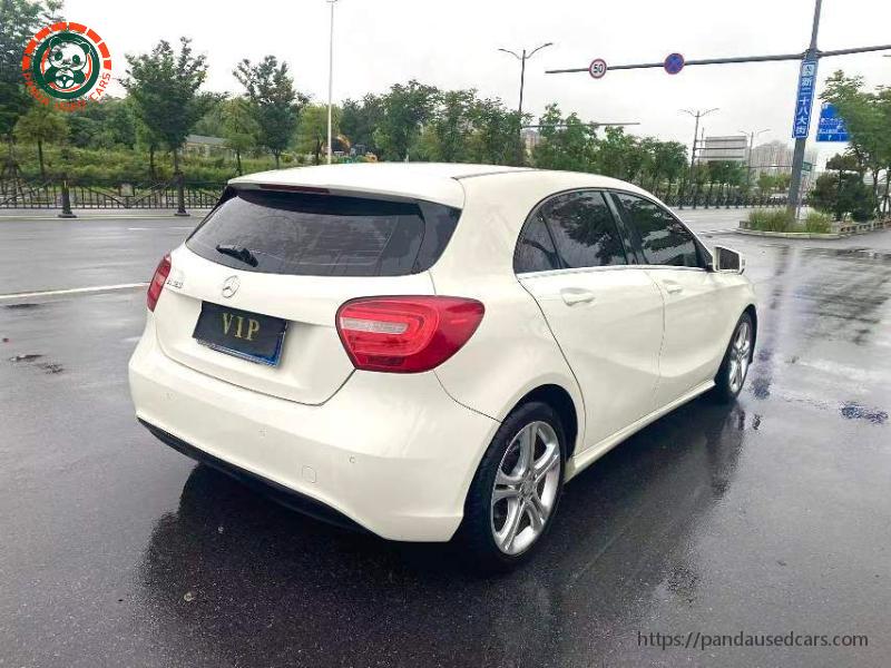 Mercedes-Benz Mercedes-Benz A-Class 2015 A 180 1.6T Standard Edition AT