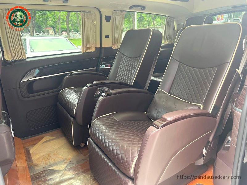 Mercedes-Benz Mercedes-Benz 2018 V-Class V 260 L 2.0T Exclusive Long Wheelbase Edition AT