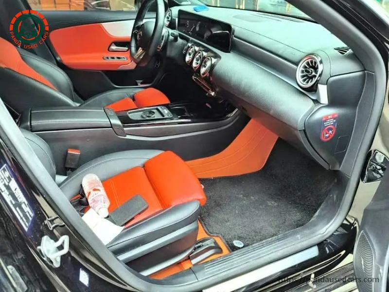 Mercedes-Benz Mercedes-Benz A-Class AMG 2025 A 35 L AMG 4MATIC 48V 2.0T (Facelift) Automatic