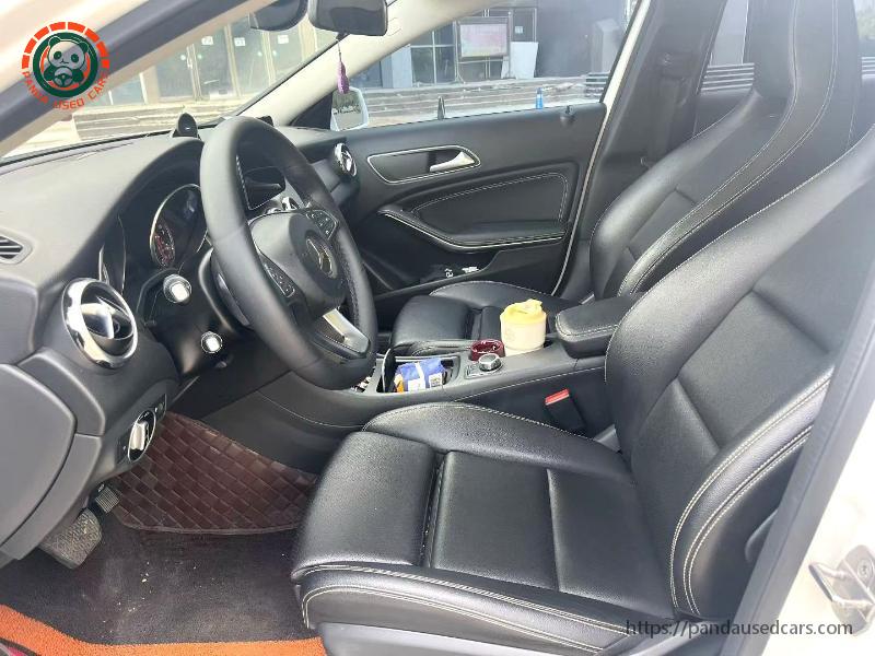 Mercedes-Benz Mercedes-Benz 2018 GLA 200 1.6T Dynamic Edition Automatic
