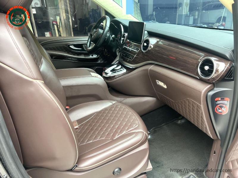 Mercedes-Benz Mercedes-Benz 2018 V-Class V 260 L 2.0T Exclusive Long Wheelbase Edition AT
