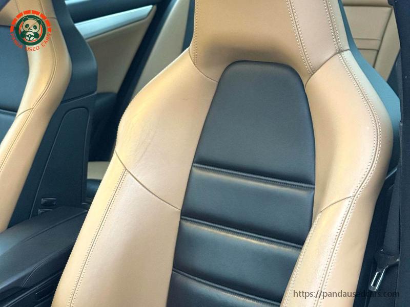 Mercedes-Benz Mercedes-Benz C-Class AMG (Imported) 2012 C 63 AMG 6.2 High Performance Edition Automatic