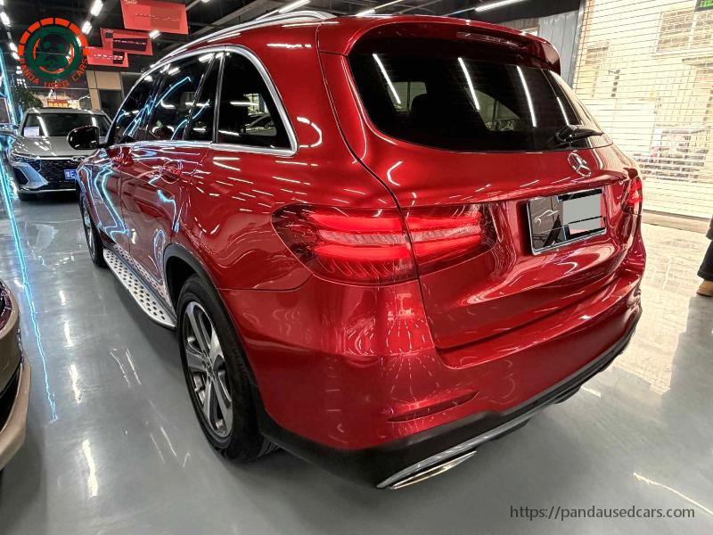 Mercedes-Benz Mercedes-Benz 2017 GLC 260 4MATIC 2.0T Luxury Edition Automatic