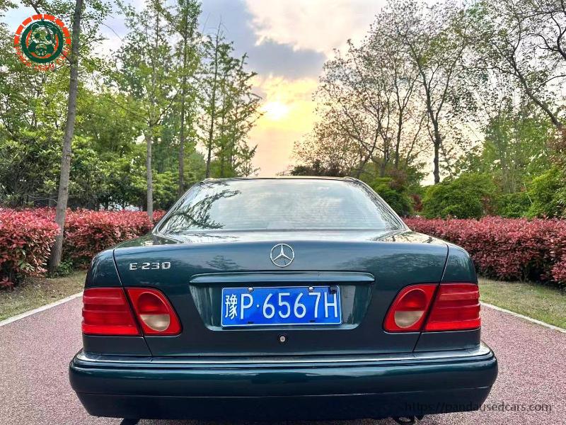 Mercedes-Benz Mercedes-Benz E-Class (Imported) 1996 E 230 Tourer 2.3 Automatic