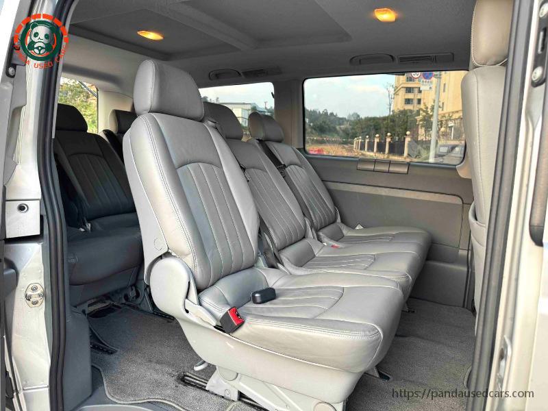 Mercedes-Benz Mercedes-Benz 2011 Vito 2.5 8-Seater Business Edition Automatic