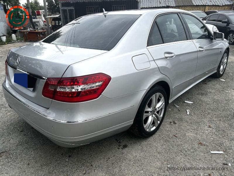 Mercedes-Benz Mercedes-Benz E-Class (Import) 2010 E 200 CGI 1.8T Elegance Edition Automatic