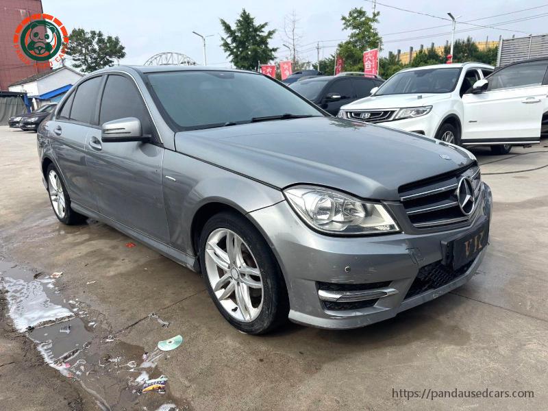 Mercedes-Benz Mercedes-Benz C-Class 2013 C 180 CGI 1.8T Classic Grand Edition Automatic