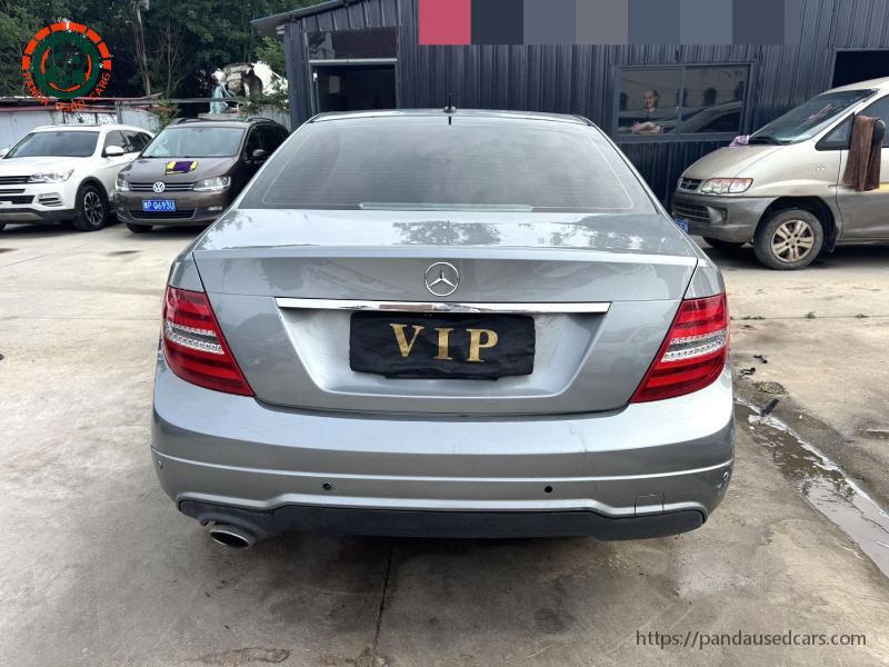 Mercedes-Benz Mercedes-Benz C-Class 2013 C 180 CGI 1.8T Classic Grand Edition Automatic