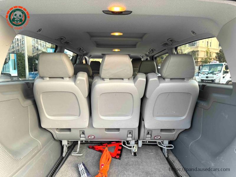 Mercedes-Benz Mercedes-Benz 2011 Vito 2.5 8-Seater Business Edition Automatic