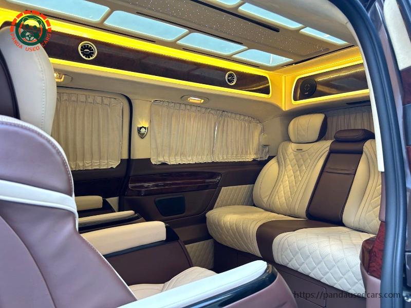 Mercedes-Benz Mercedes-Benz V-Class 2018 V 260 L 2.0T Exclusive Extended Version AT